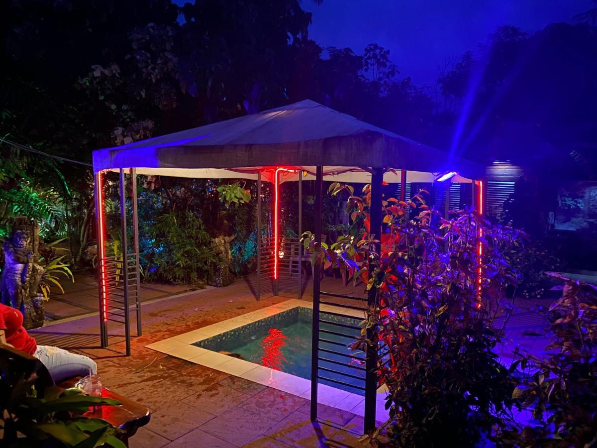 Taman Indah Resort Tamanredjo Ngoại thất bức ảnh