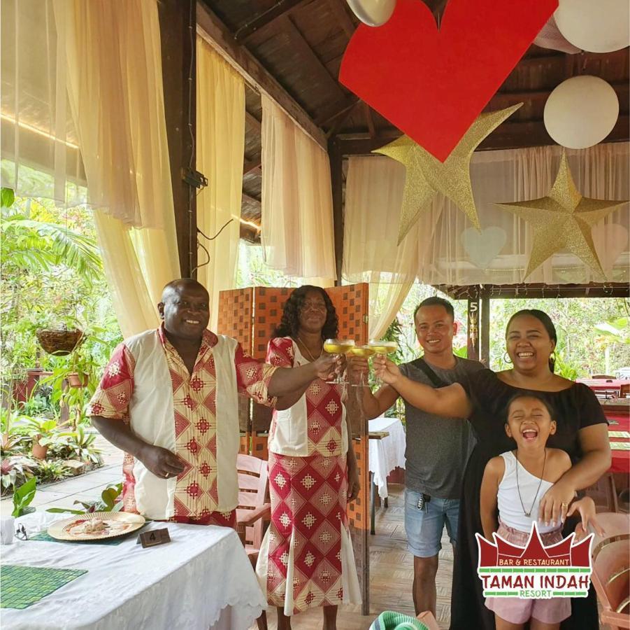 Taman Indah Resort Tamanredjo Ngoại thất bức ảnh