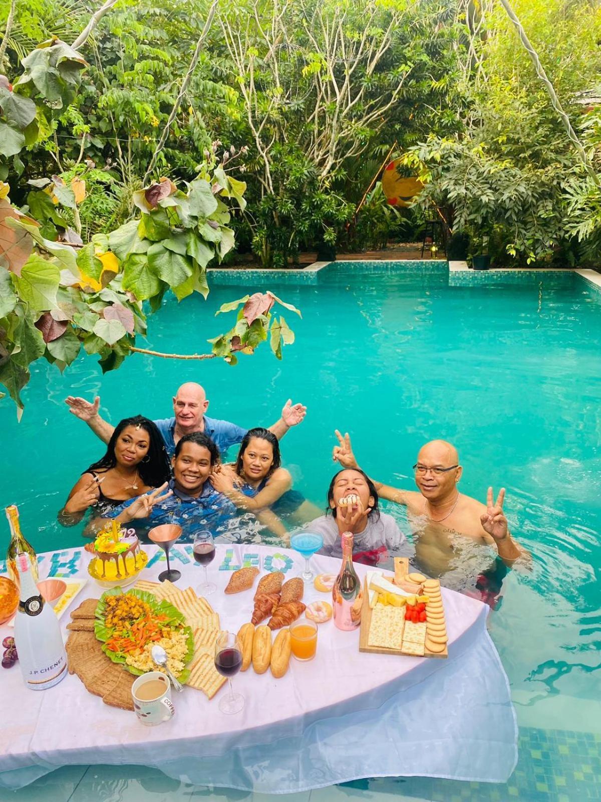 Taman Indah Resort Tamanredjo Ngoại thất bức ảnh